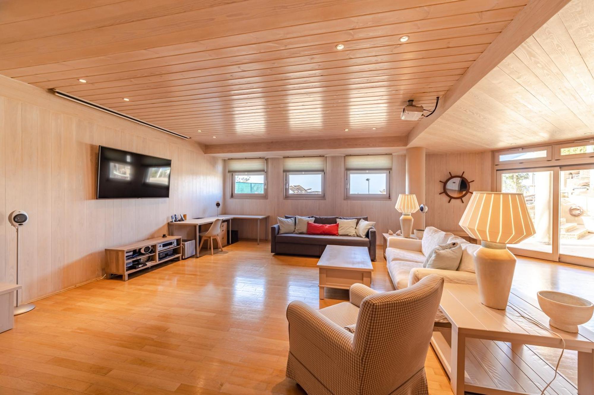Lyciponon Villa Anavyssos Luaran gambar
