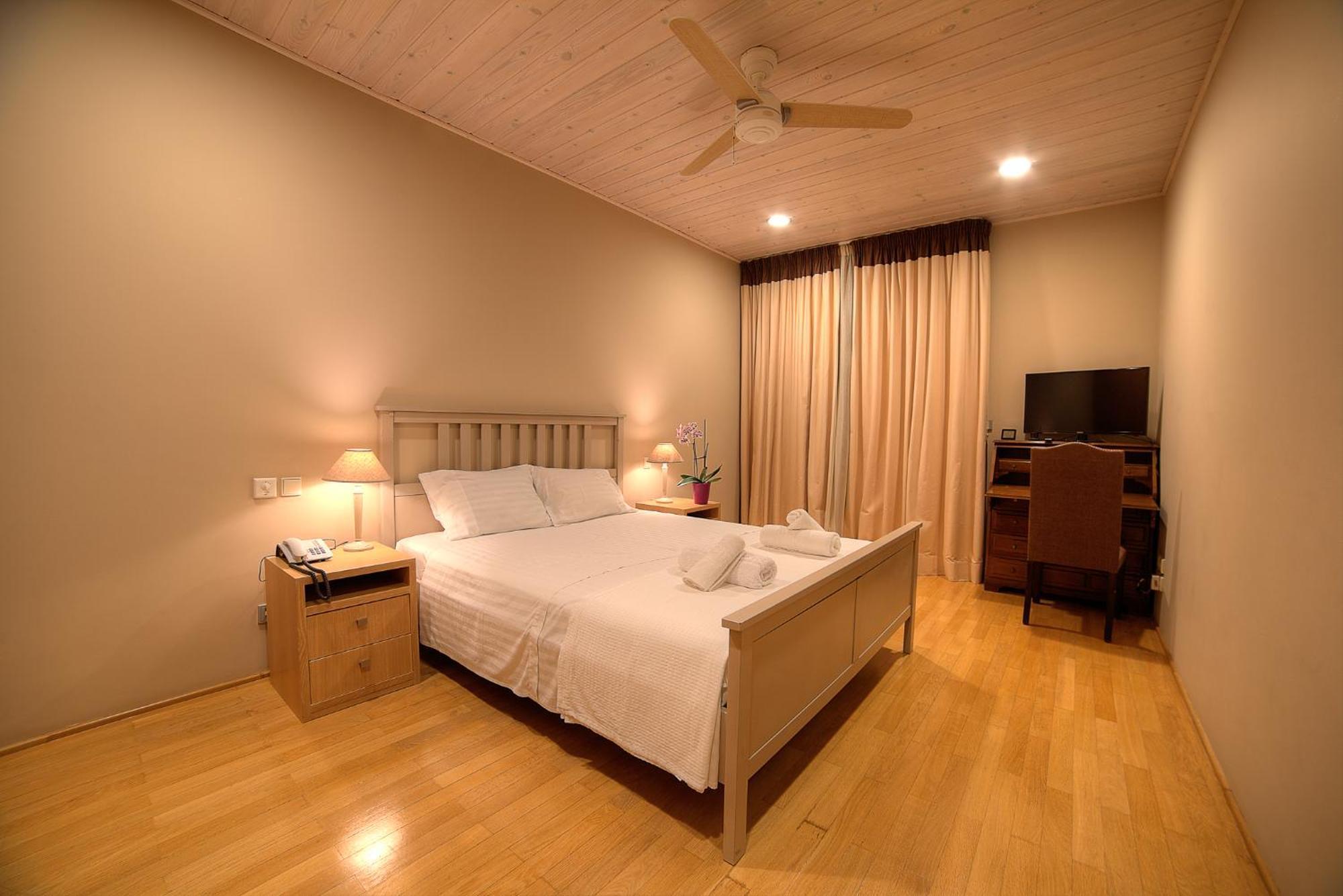 Lyciponon Villa Anavyssos Luaran gambar
